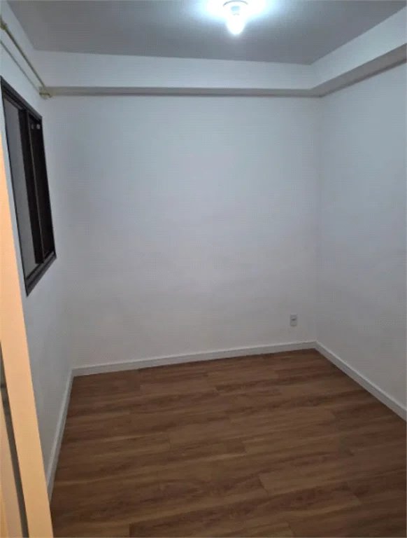 Apartamento à venda com 2 quartos em Parque Maria Helena, São Paulo, SP