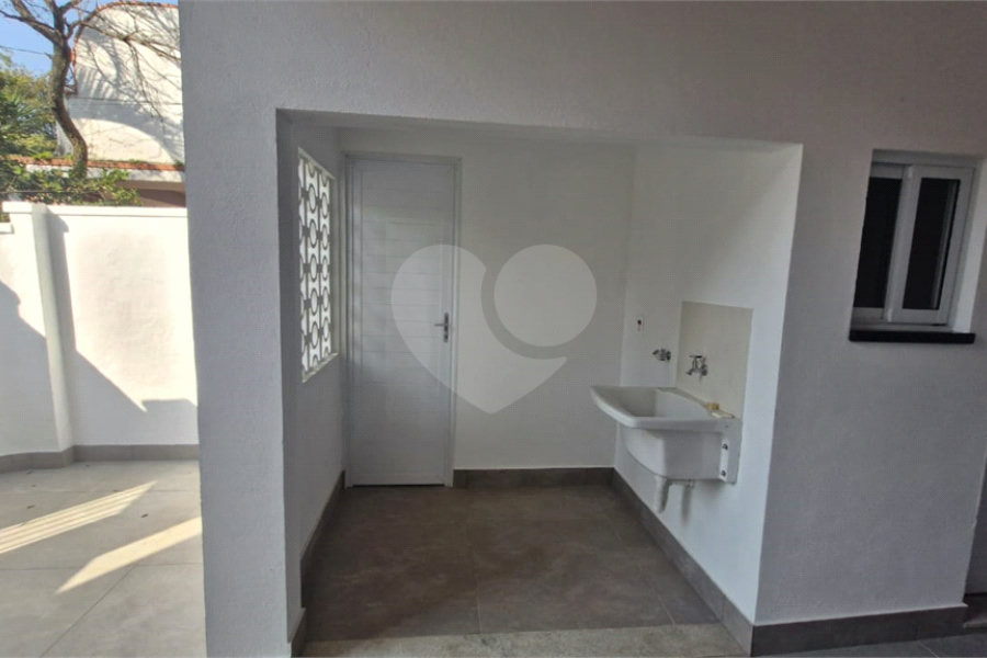 Casa à venda com 2 quartos no condomínio Chácara das Rosas, São Paulo - SP