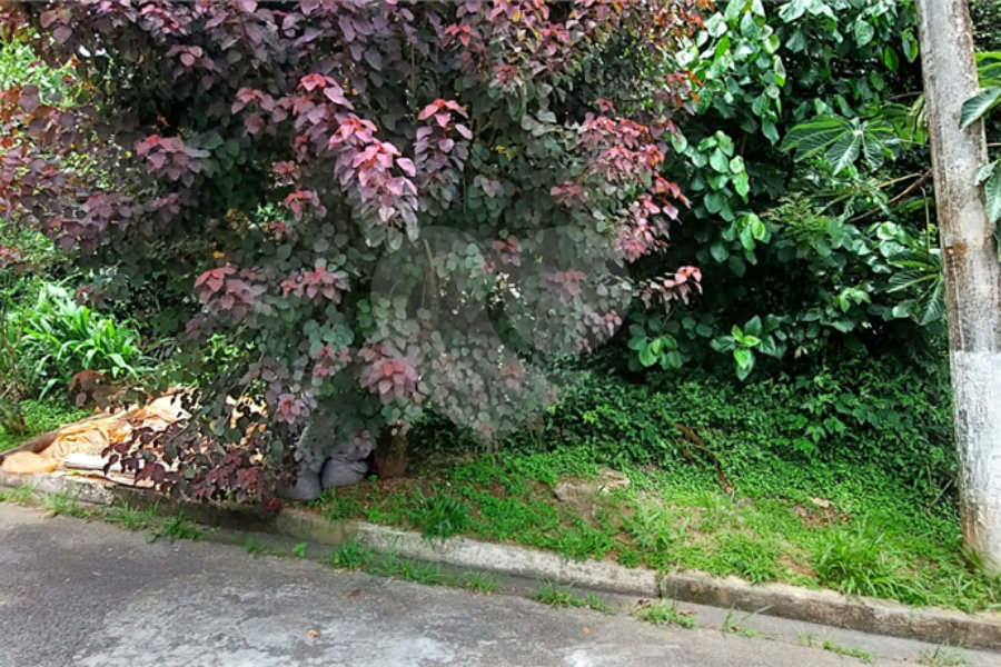 Terreno à venda no condomínio Cantareira, Mairiporã - SP
