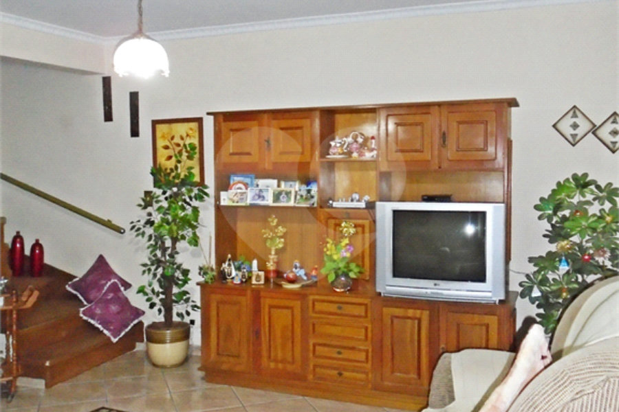 Sobrado à venda com 2 quartos em Vila Maria, São Paulo, SP