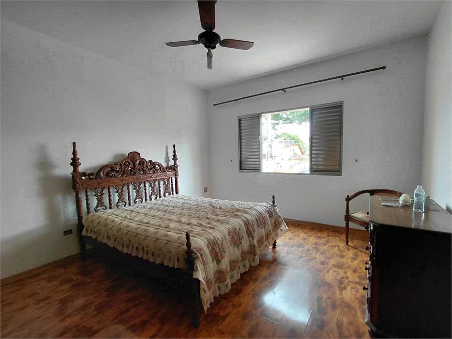 Sobrado à venda com 3 quartos em Vila Romana, São Paulo, SP