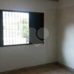 Sobrado à venda com 3 quartos, sendo 1 suíte, em Tremembé, São Paulo, SP