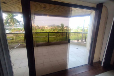 Apartamento com 4 dormitórios à venda, 145 m² por R$ 900.000,00 - Jardim das Conchas - Guarujá/SP
