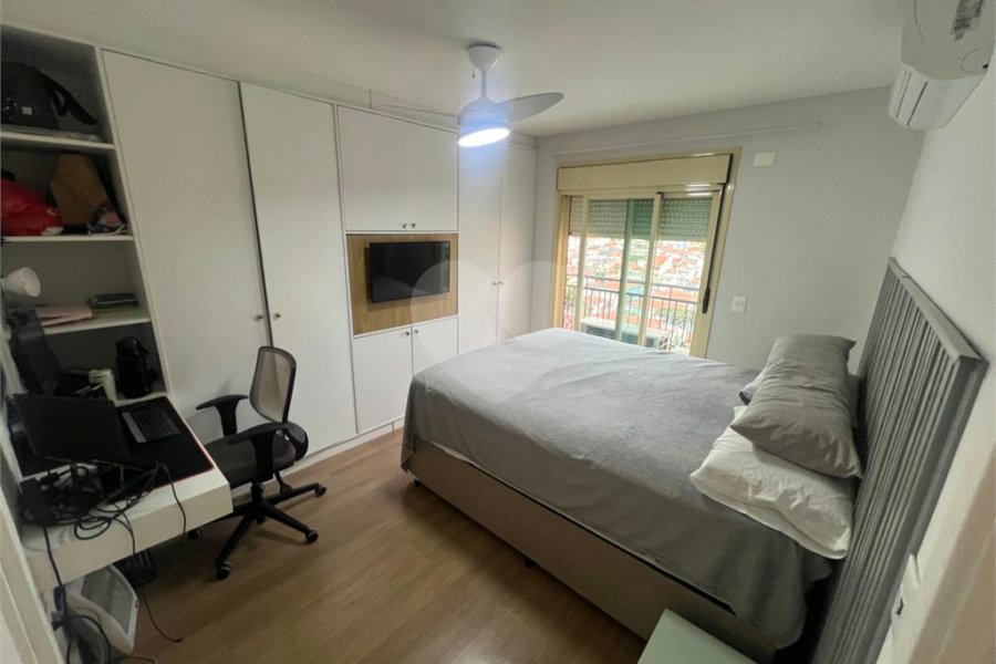 Apartamento à venda com 2 quartos, sendo 1 suíte,  em Santana, São Paulo, SP
