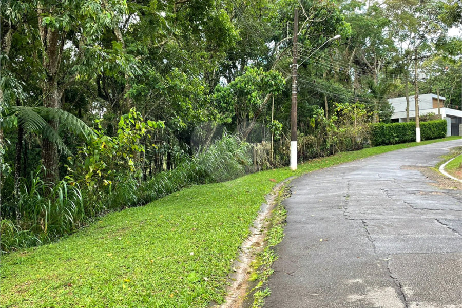 Terreno à venda no condomínio Associação Reserva das Hortênsias, Mairiporã - SP