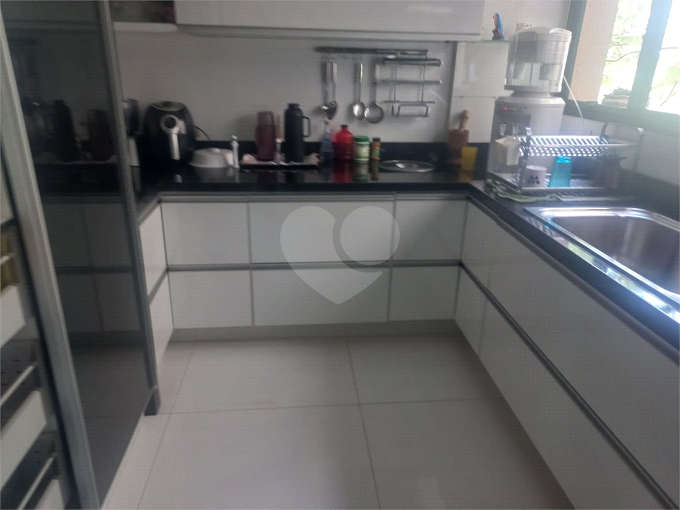 Apartamento à venda com 3 suítes em Vila Pompéia, São Paulo, SP