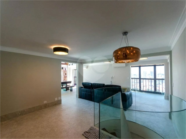 Duplex para alugar com 4 quartos, sendo 2 suítes,  em Tremembé, São Paulo, SP