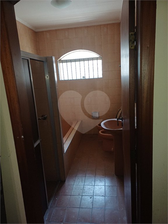Sobrado à venda ou para alugar com 5 quartos, sendo 1 suíte,  em Vila Ida, São Paulo, SP