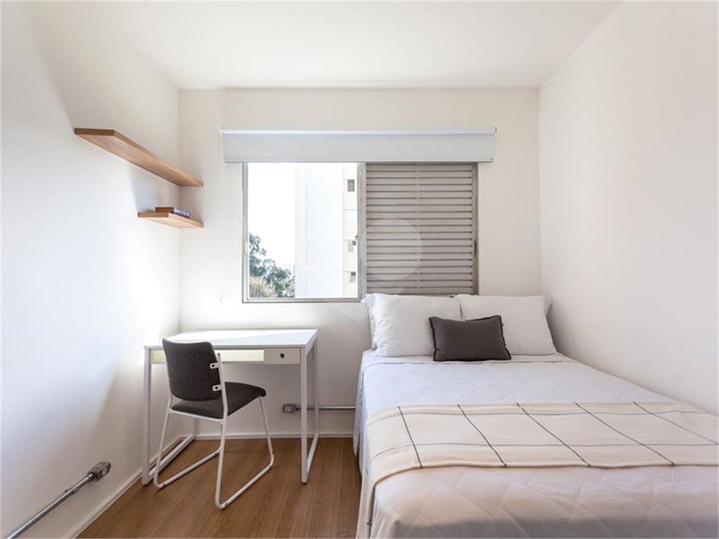 Apartamento à venda com 4 quartos, sendo 1 suíte, em Vila Olímpia, São Paulo, SP
