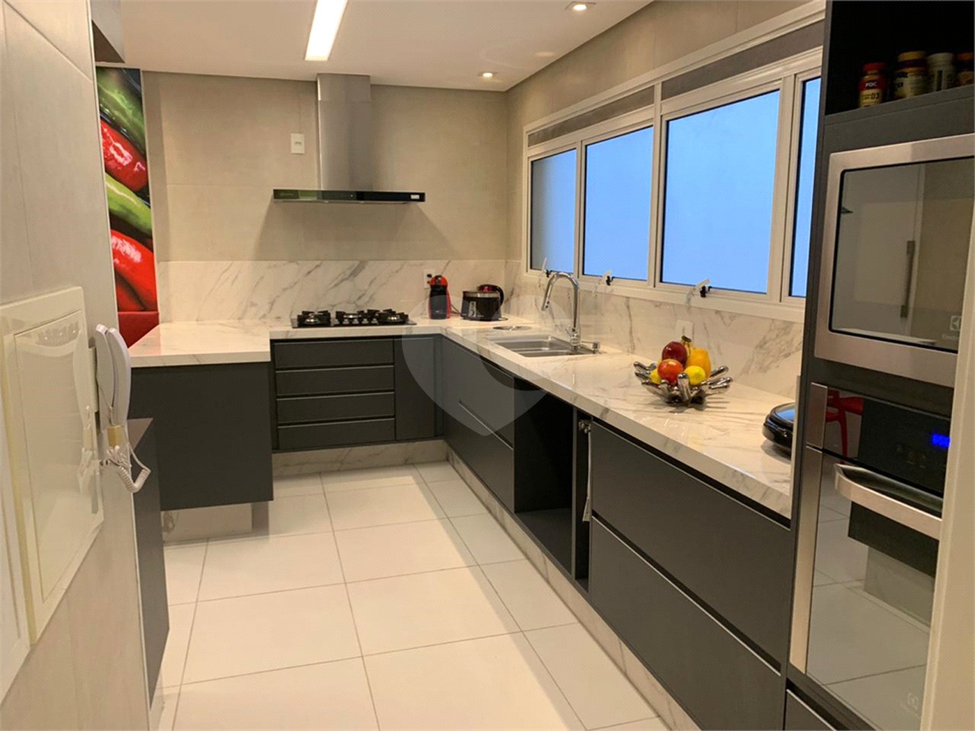 Apartamento à venda com 4 quartos, sendo 3 suítes, em Morumbi, São Paulo, SP