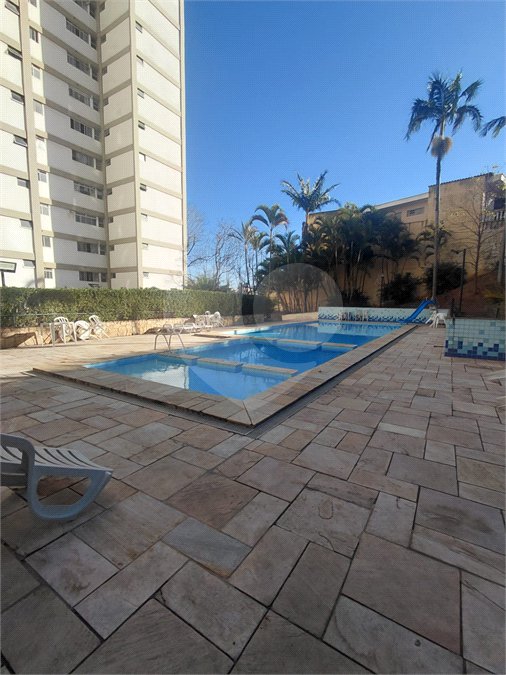 Apartamento para alugar com 4 quartos, sendo 1 suíte, em Vila Sônia, São Paulo, SP