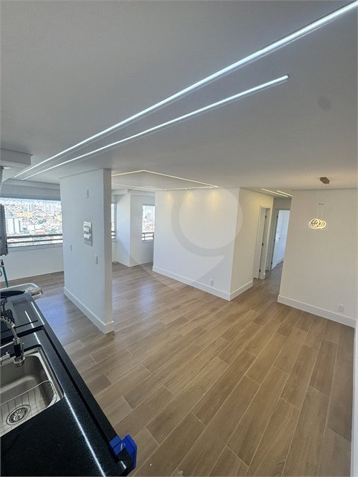 Apartamento à venda com 3 quartos, sendo 1 suíte, em Vila Cruz das Almas, São Paulo, SP