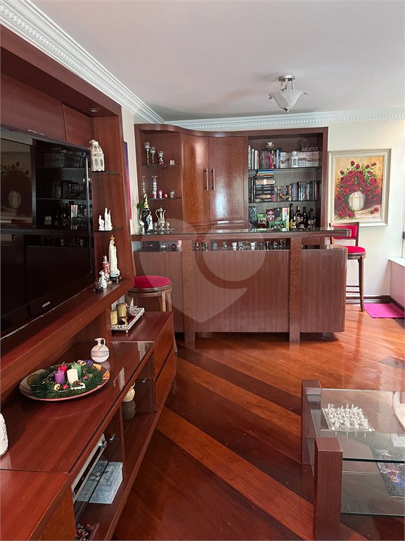 Casa à venda com 4 suítes em City América, São Paulo, SP