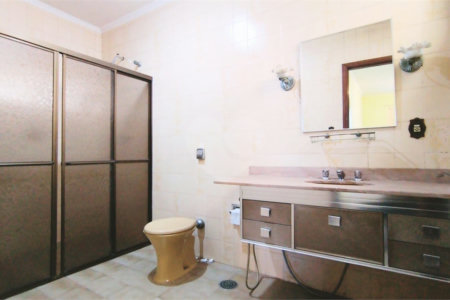 Casa à venda ou para alugar com 4 quartos, sendo 1 suíte, em Jardim Santa Rosália, Sorocaba, SP