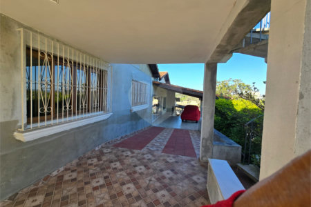 Casa à venda com 3 quartos, sendo 2 suítes,  em Vila São Paulo, Mogi das Cruzes, SP