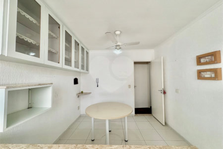 Apartamento à venda com 4 quartos, sendo 1 suíte, em Chácara Santo Antônio, São Paulo, SP
