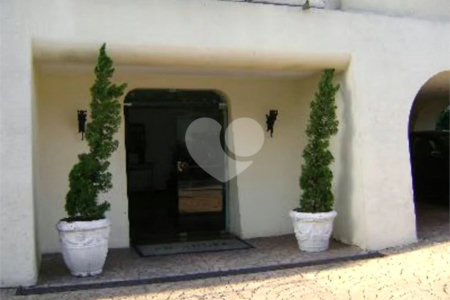 Apartamento à venda com 3 quartos em Moema, São Paulo, SP