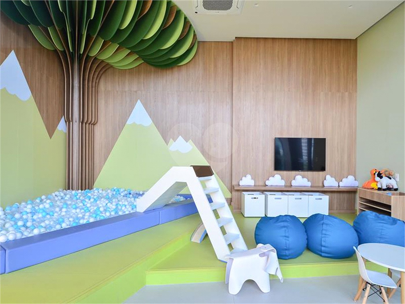Apartamento à venda com 1 quarto em Jardim das Acácias, São Paulo, SP