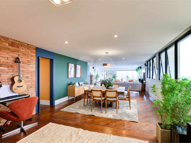 Apartamento à venda com 3 quartos, sendo 2 suítes,  em Alto da Boa Vista, São Paulo, SP