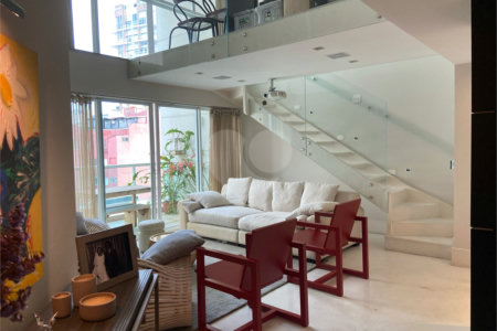 Apartamento à venda com 2 suítes em Vila Mariana, São Paulo, SP