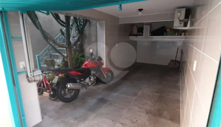 Sobrado à venda com 4 quartos, sendo 1 suíte,  em Jardim São Paulo(zona Norte), São Paulo, SP