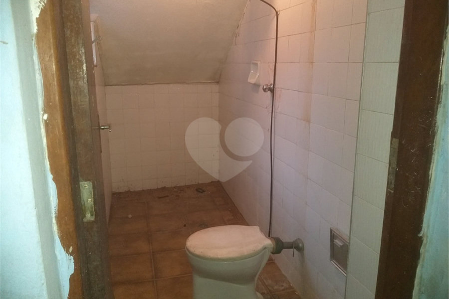Casa à venda com 3 quartos, sendo 2 suítes, em Vila Paulicéia, São Paulo, SP