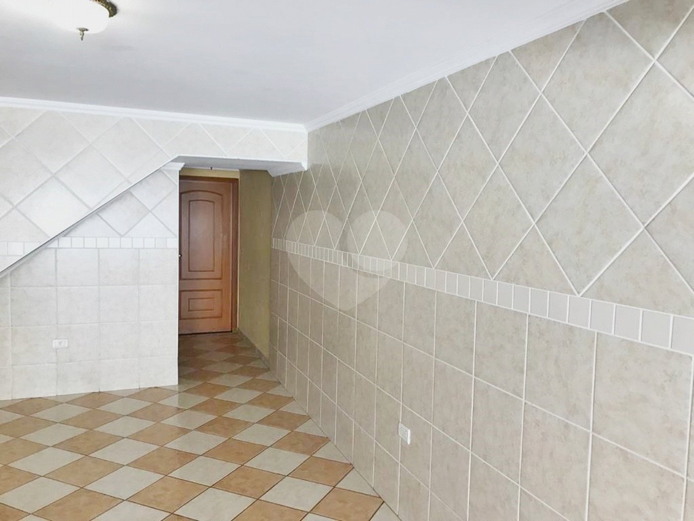 Sobrado à venda com 4 quartos em Parque Vitória, São Paulo, SP