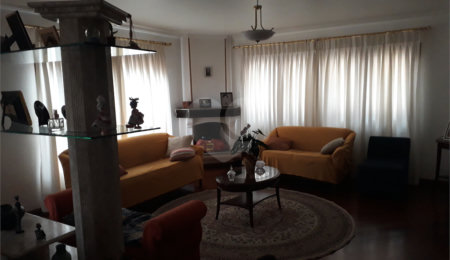 Casa à venda com 6 suítes no condomínio Gabriel Quadros, São Paulo - SP