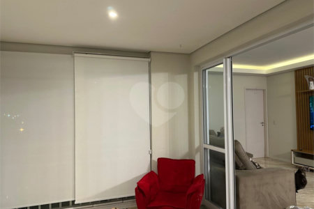 Apartamento à venda com 3 quartos, sendo 1 suíte,  em Vila Suissa, Mogi das Cruzes, SP