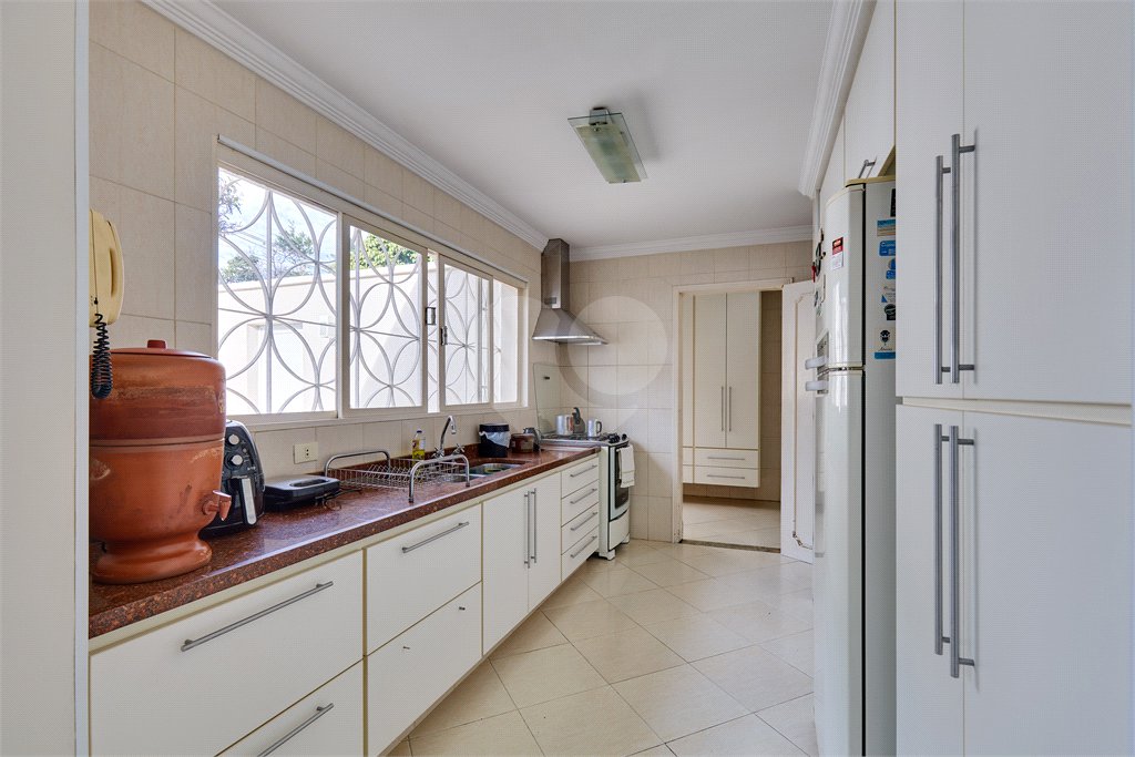 Casa de Vila à venda com 4 quartos, sendo 2 suítes, em Campo Grande, São Paulo, SP