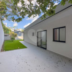 Casa à venda com 4 quartos, sendo 3 suítes, no condomínio Estância Marambaia, Vinhedo - SP