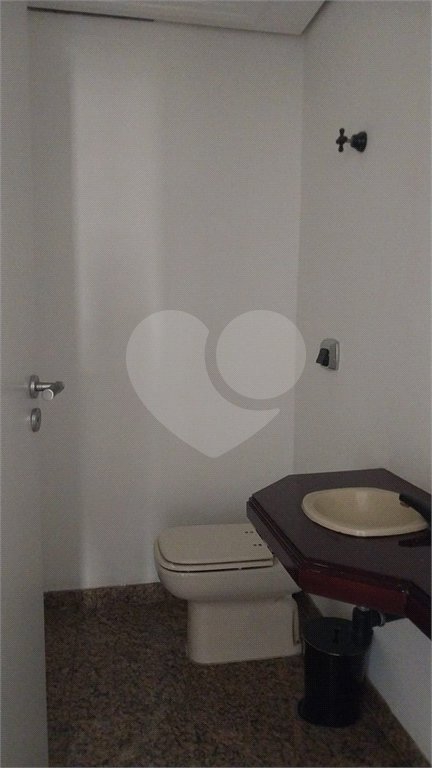 Apartamento à venda ou para alugar com 5 quartos, sendo 3 suítes,  em Tatuapé, São Paulo, SP