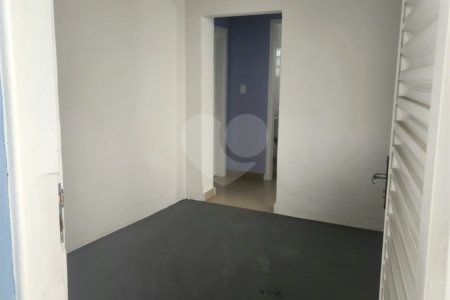 Casa para alugar com 5 quartos, sendo 1 suíte, em Vila Ipojuca, São Paulo, SP