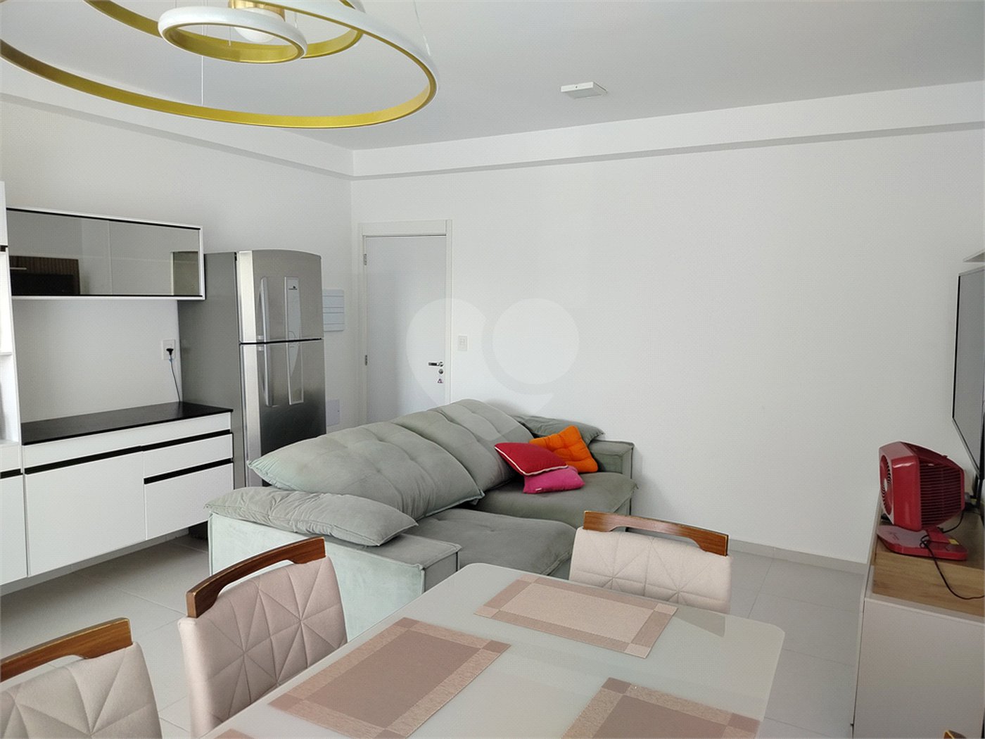 Apartamento à venda ou para alugar com 2 quartos, sendo 1 suíte, em Parque Campolim, Sorocaba, SP