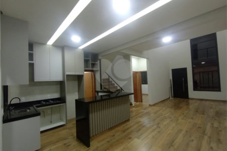 Casa à venda com 3 quartos, sendo 2 suítes, no condomínio Vila Rica, Indaiatuba - SP