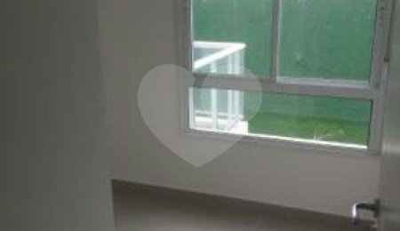 Apartamento à venda com 3 quartos, sendo 1 suíte,  em Chácara Pavoeiro, Cotia, SP