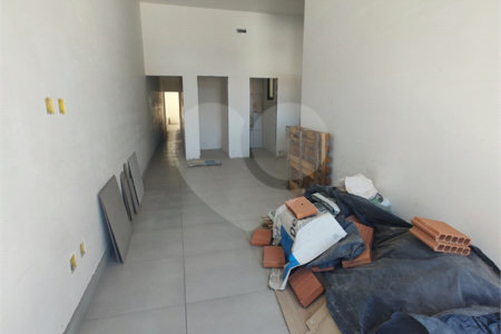 Casa Térrea à venda com 3 suítes em Jardim do Lago, Atibaia, SP
