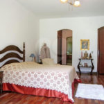 Casa à venda com 5 quartos, sendo 4 suítes, em Alto da Boa Vista, São Paulo, SP