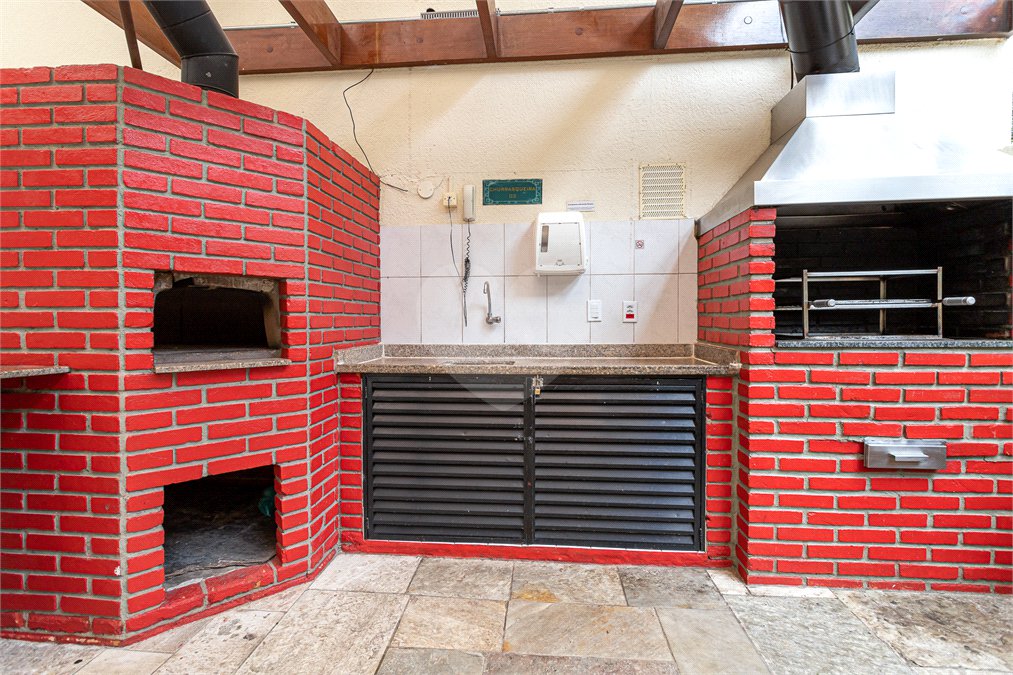 Apartamento à venda com 3 quartos, sendo 1 suíte, em Santo Amaro, São Paulo, SP