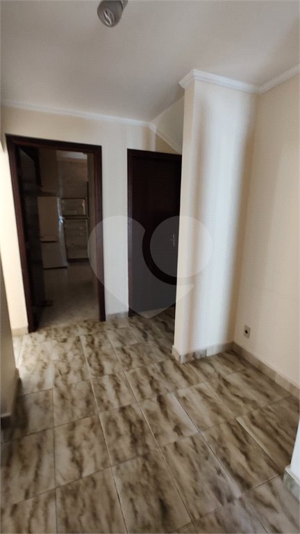 Sobrado à venda com 3 quartos, sendo 1 suíte,  em Artur Alvim, São Paulo, SP