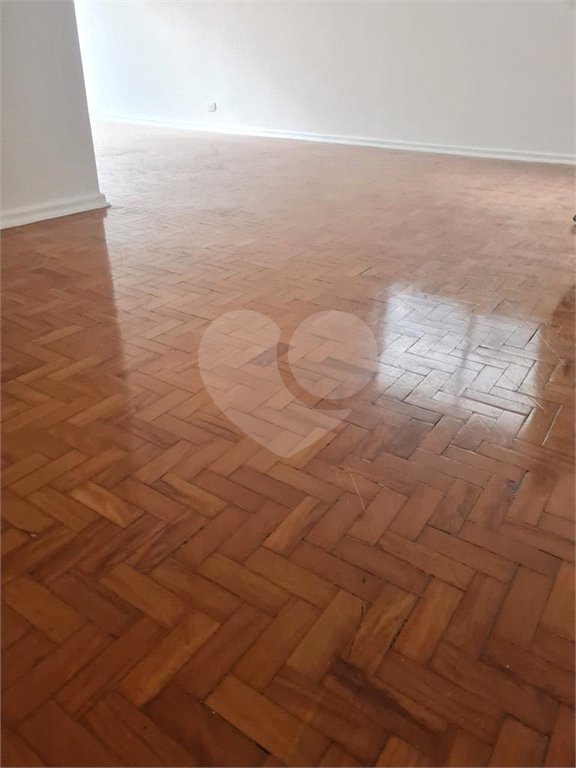 Apartamento à venda com 3 quartos, sendo 1 suíte,  em Vila Caraguatá, São Paulo, SP