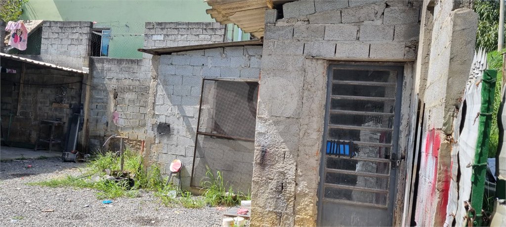 Terreno à venda com 1 quarto em Serra da Cantareira, Mairiporã, SP