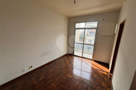 Apartamento à venda com 4 quartos, sendo 1 suíte,  em Tijuca, Rio de Janeiro, RJ