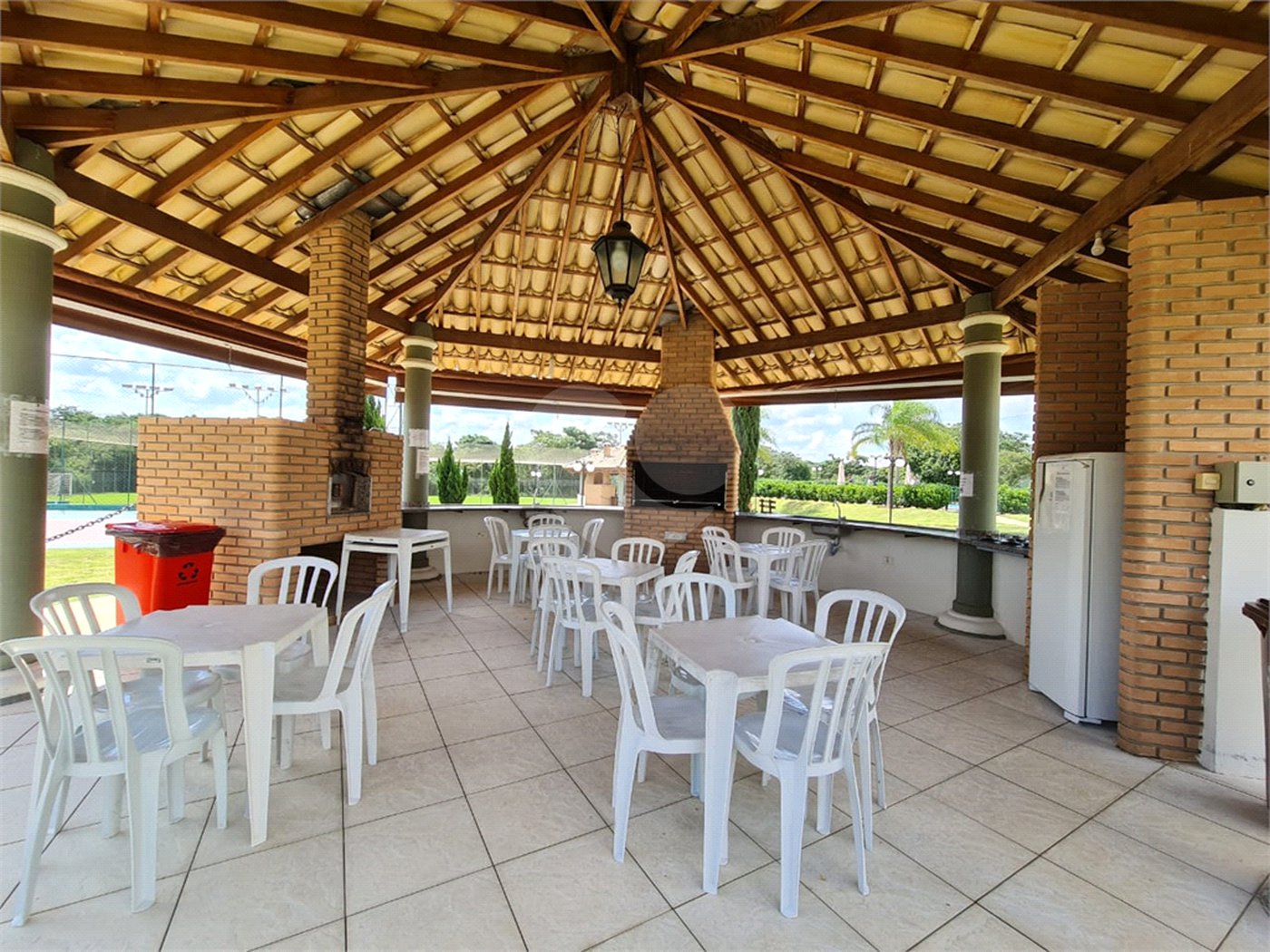 Casa à venda com 3 quartos, sendo 1 suíte, no condomínio Ibiti Royal Park, Sorocaba - SP