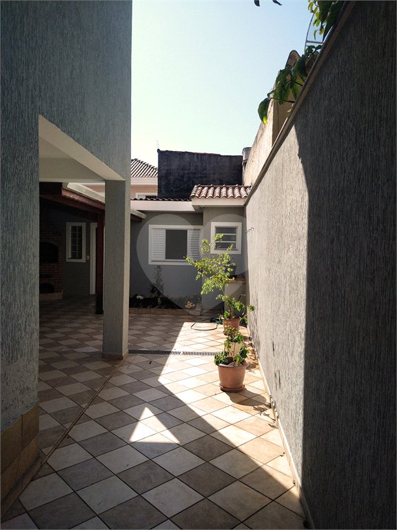 Sobrado à venda com 3 quartos em Chora Menino, São Paulo, SP