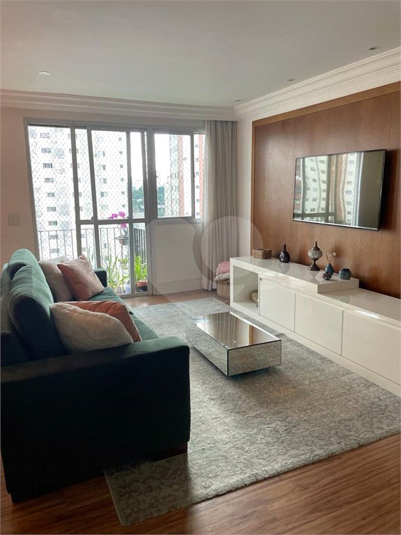 Apartamento à venda com 2 quartos, sendo 1 suíte, em Jardim Londrina, São Paulo, SP