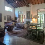 Casa à venda com 4 quartos, sendo 3 suítes, no condomínio Patrimônio do Carmo, São Roque - SP
