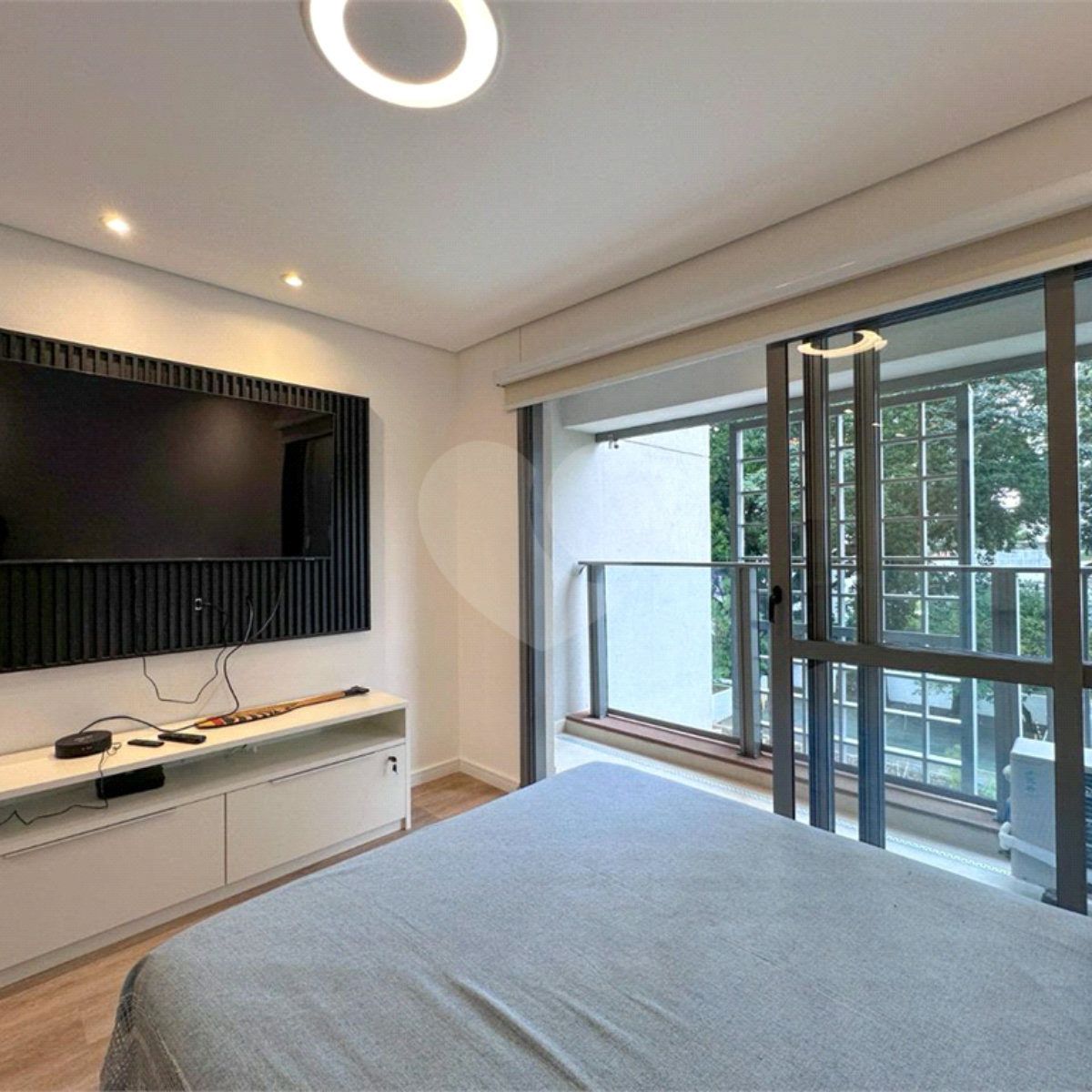 Apartamento à venda ou para alugar com 1 suíte em Campo Belo, São Paulo, SP