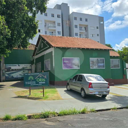 Salão à venda ou para alugar no Centro, Araraquara, SP