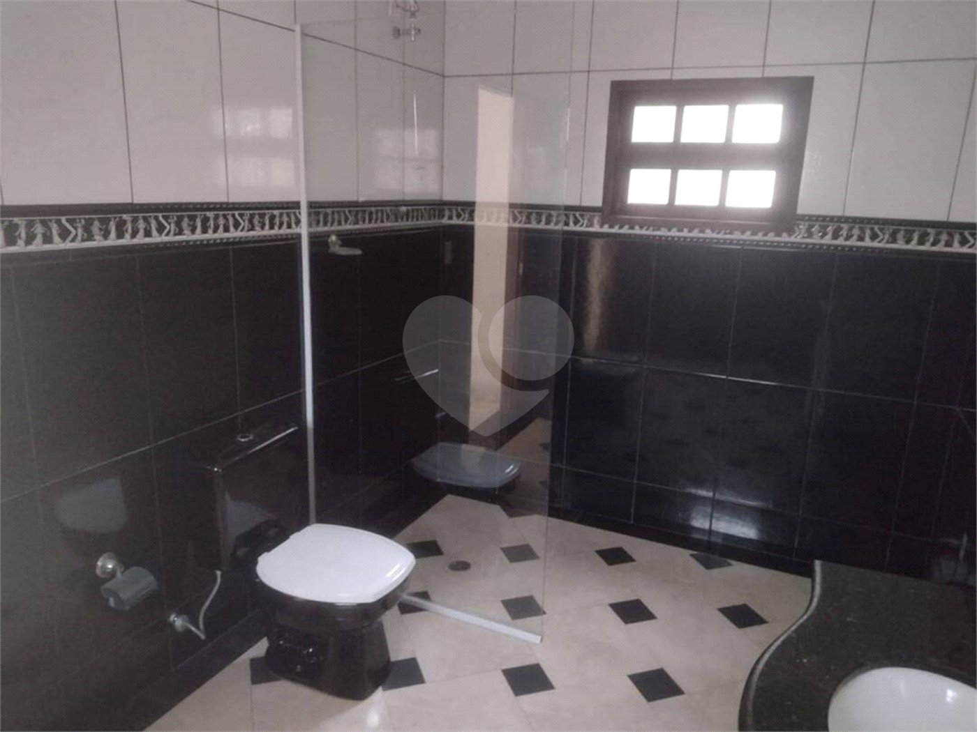 Casa à venda com 5 quartos, sendo 1 suíte, em Jardim Márcia, Suzano, SP